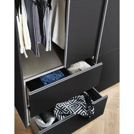 Rauch Möbel Sevilla Schrank Kleiderschrank Schwebetürenschrank, Grau metallic, Schwarz, Griffleisten alufarbig, 2-türig, inkl. 2 Kleiderstangen, 2 Einlegeböden BxHxT 218x210x59 cm