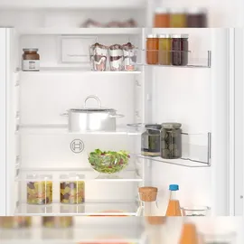 Bosch KIL82NSE0 Einbaukühlschrank (280 l, 1772 mm hoch)