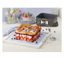 Kaiser La Forme Plus Springform quadratisch 24 x 24 cm