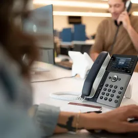 HP Poly Edge E300 IP Phone and PoE-Enabled, 82M92AA