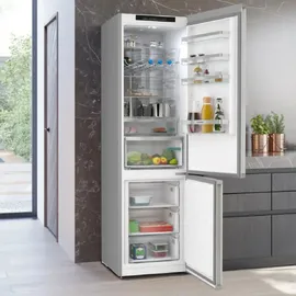 Siemens iQ300 KG39NVICG Kühl-Gefrierkombination (363 l, 2030 mm hoch, Edelstahl)