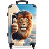 NoBoringSuitcases.com Kinderkoffer, Kinderkoffer Jungen, Koffer Groß, Koffer Kinder, TSA Schloss, Kinder Trolley Jungen, Rollkoffer Mittelgroß, Koffer Mittelgroß (Löwe - Golden-Braun, 67 cm - 72 L)