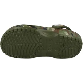 Crocs Classic Printed Camo Clog army green/multi 39-40