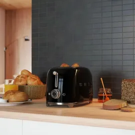 Smeg TSF01BLEU Schwarz / Hochglanz