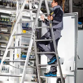 Haix BLACK EAGLE 40.1, LOW, S3, schwarz-blau, Gr. 9 (43)