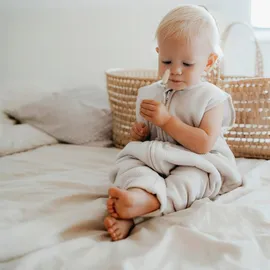EMMA & NOAH Baby Schlafsack mit Umschlagfüßen Beige 70