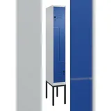 C+P Z-Spind Classic PLUS, Gestell, 2 Abteile, HxBxT 212x30x50cm, Sicherheitsdrehriegel, Hellgrau/Enzianblau von PROREGAL