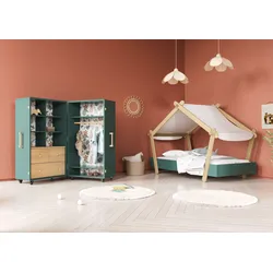 Kinderkleiderschrank DEMEYERE GROUP "Mini malle", grün, B:68,9cm H:122cm T:62cm, MDF, Schränke, Attraktives modernes Design