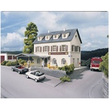 PIKO Landgasthof Krone 61830 H0