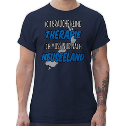 Shirtracer T-Shirt Ich brauche keine Therapie ich muss nur nach Neuseeland - Länder Wappen - Herren Premium T-Shirt Fußball Flaggen Fahnen blau 3XL