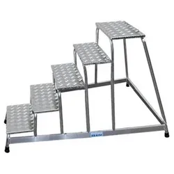 Montage-Tritt aus Aluminium, mit 5 Stufen