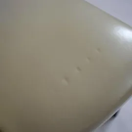 Mendler 2er-Set Esszimmerstuhl Chesterfield, Stuhl Küchenstuhl, Nieten - Kunstleder, schwarz, dunkle Beine