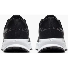 Nike Run Defy Damen Black / White 44