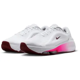 Nike Versair Trainingsschuhe, weiß, Größe 41 - 41