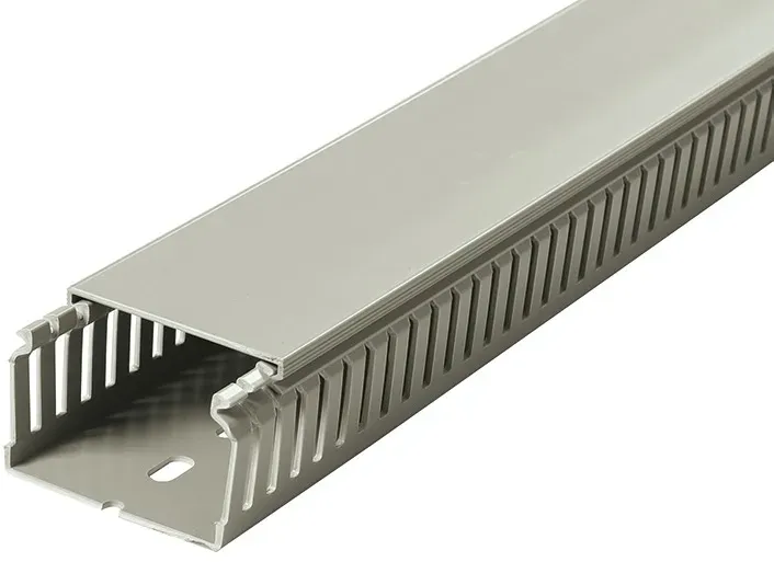 SES Sterling Verdrahtungskanal GN-A6/4 30X25