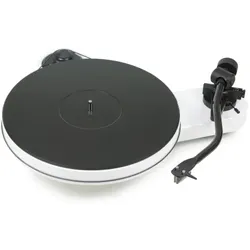 Pro-Ject RPM 3 Carbon (Ortofon 2M Silver) Weiss Hochglanz
