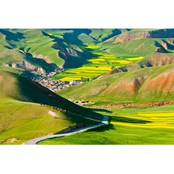 Fototapete PAPERMOON "GEBIRGE-TAL STADT BUNT BERGE LANDSCHAFT VIEH GRÜN WOLKE", bunt, B:3,00m L:2,23m, Vlies, Tapeten