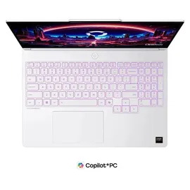Lenovo Legion 5 15,3" AMD Ryzen AI 7 450 16 GB RAM 512 GB SSD RTX 5060 Glacier White