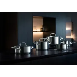 WMF Gourmet Plus Topf-Set 5-tlg. 3 x Fleischtopf + Bratentopf + Stielkasserolle