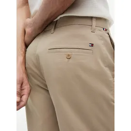 Tommy Hilfiger Chinoshorts TOMMY HILFIGER "DOVER 8" ESS TWILL SHORT", Herren, Gr. 30, N-Gr, batique khaki, Web, Obermaterial: 97% Baumwolle, 3% Elasthan, gerade kniefrei, Hosen Chinoshorts, Twill-Shorts mit 20 cm Schrittlänge