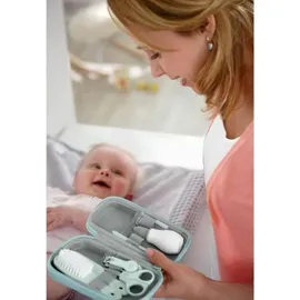 Philips AVENT Babypflege-Set – Starter-Set mit 9 Zubehörteilen: Nagelknipser, Schere, 3 Nagelfeilen, Kamm, Haarbürste, Nasensauger und Fingerzahnbürste (Modell SCH401/00)
