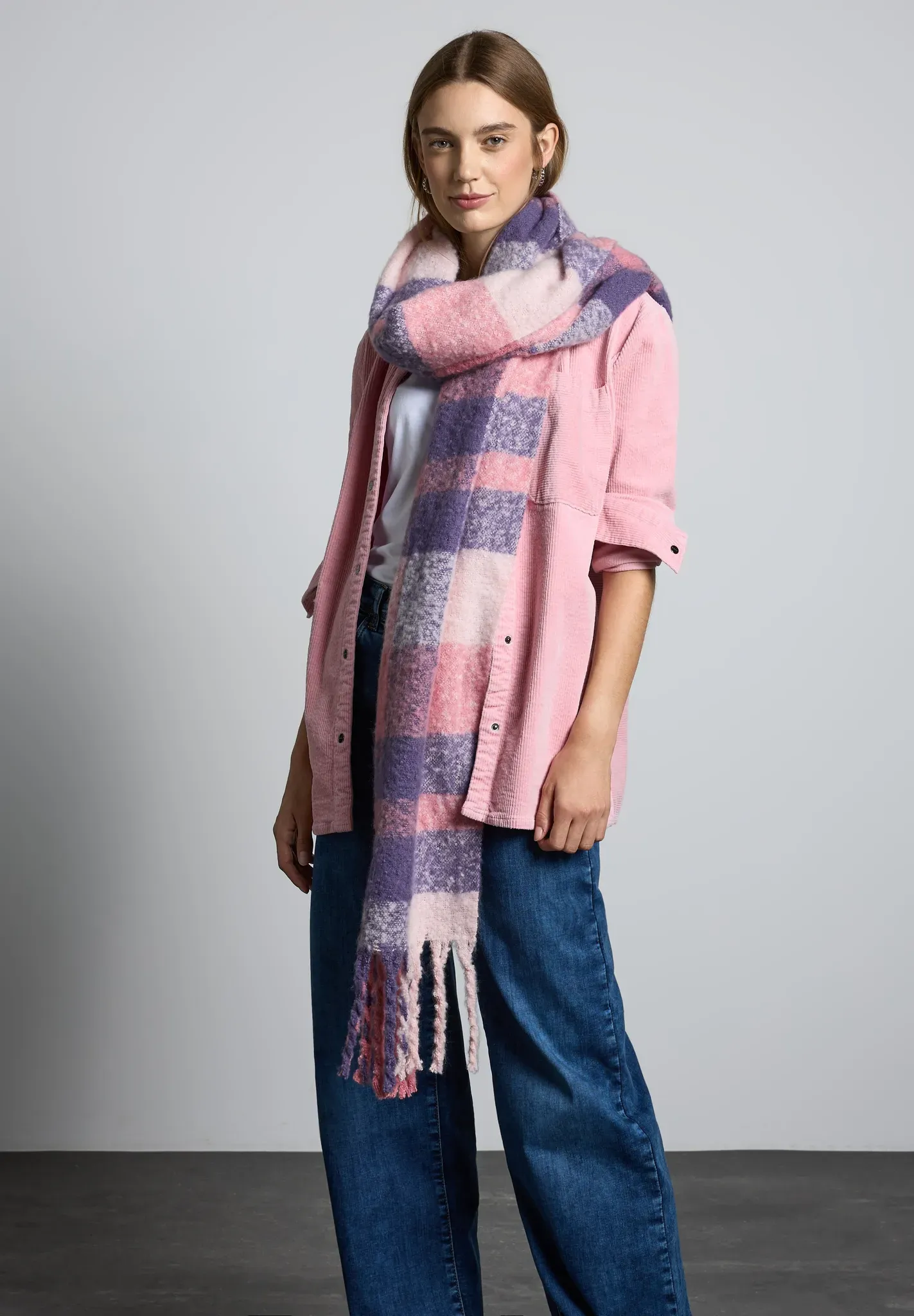 Halstuch STREET ONE, Damen, Gr. onesize, rosa (sandy rose), Stoff, 100% Polyester, kariert, Modetücher, mit Farbmix