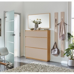 V100 kleine Garderobe