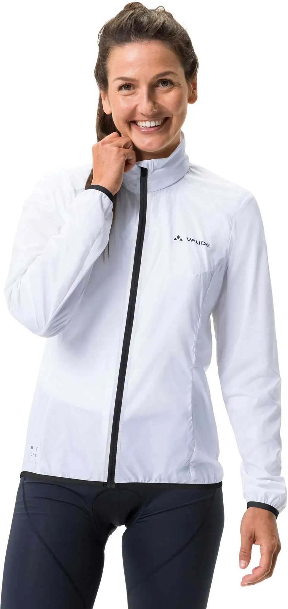 VAUDE Fahrradjacke »WOMEN'S MATERA AIR JACKET«, (1 St.), ohne Kapuze, Winddicht & Atmungsaktiv & Wasserabweisend VAUDE white 44