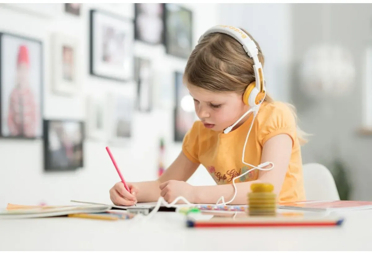 Onanoff Kopfhörer für Kinder Homeschooling Schule Gelb Lautstärkebegrenzung 85 dB