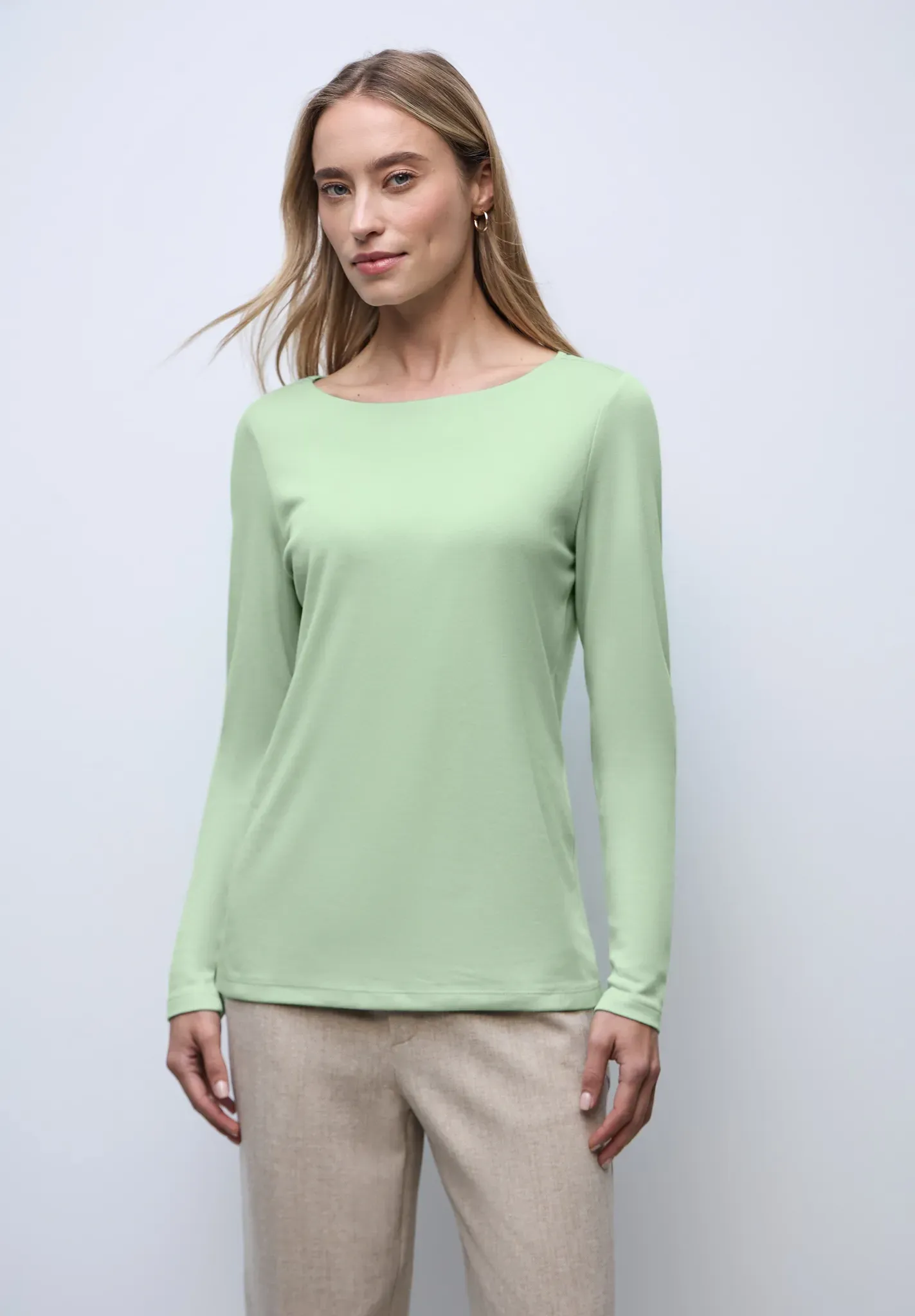 Langarmshirt STREET ONE, Damen, Gr. 46, pale mint grün, Web, Obermaterial: 50% Baumwolle, 50% Modal. Futter: 100% Baumwolle, unifarben, normal normal, U-Boot-Ausschnitt, abgesteppt, Shirts Langarmshirt, im soften Baumwoll-Mix