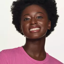 Essence Hydra Kiss hydratisierendes Öl für Lippen Farbton 01 Kiss From A Rose 4 ml