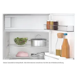 Bosch Serie 6 KUL22VFD0 Einbaukühlschrank (110 l, 820 mm hoch)