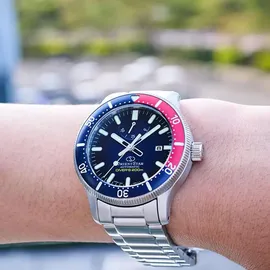 Orient Star Sport Diver Edelstahl 43 mm RE-AU0306L00B