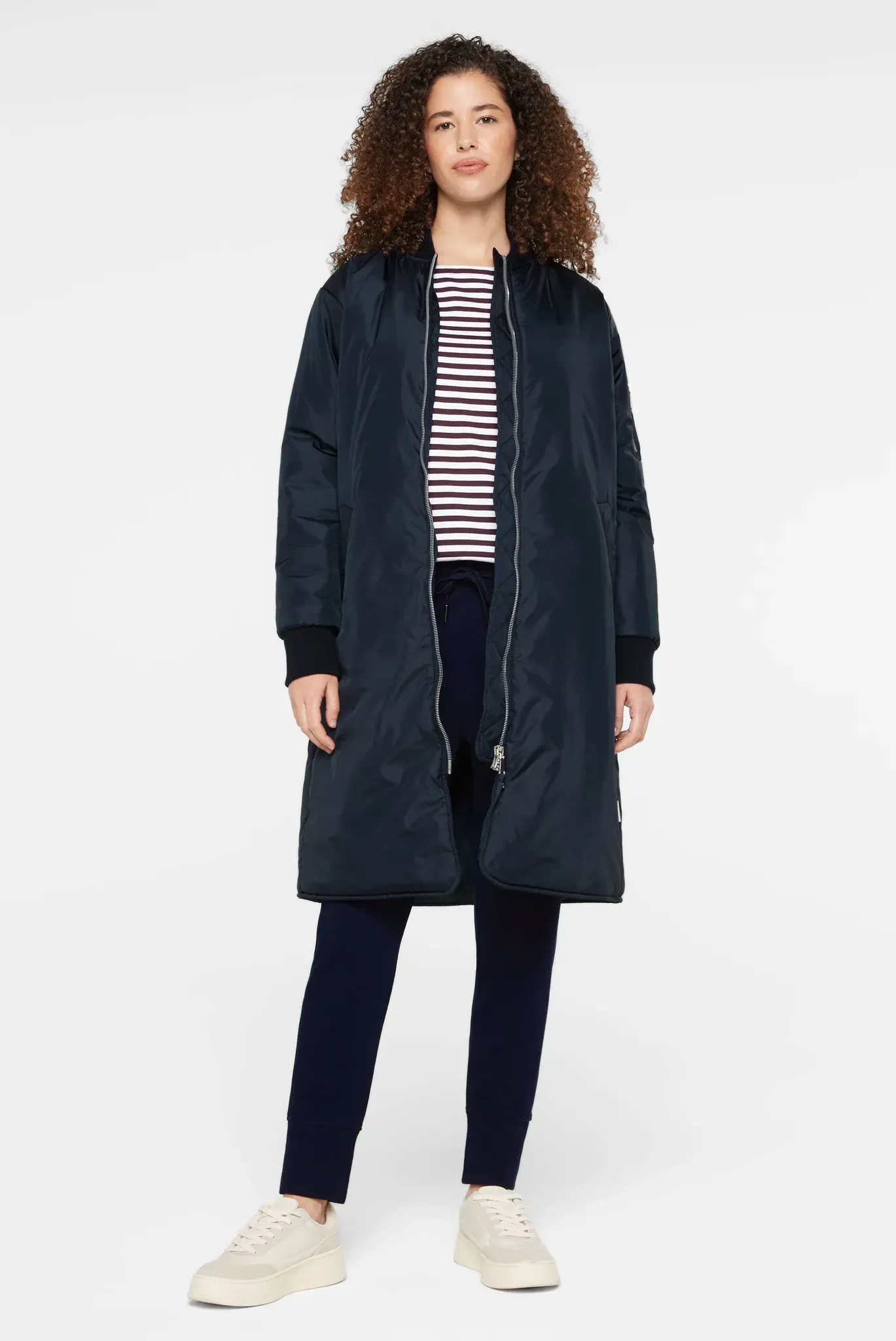 Langjacke SENSES.THE LABEL, Damen, Gr. XXL, blau, Web, Material: 100% Polyester, Futter: 100% Polyester, Füllung: 100% Polyester, unifarben, regular fit lang, eingesetzt Rippbündchen, Jacken Langjacke, mit Two-Way-Zipper