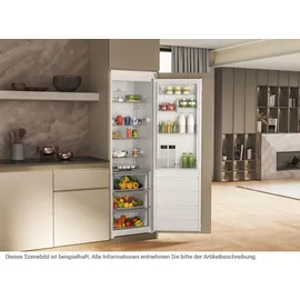 Bauknecht BKSI 18VS2 Einbaukühlschrank (306 l, 1770 mm hoch, Weiß)
