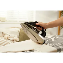 Petra PF0820VDEEU7 Dampfbügeleisen schwarz