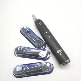 Oral-B iO Series 10 Plus Edition cosmic black + Reiseetui + Aufsteckbürsten 3 St.
