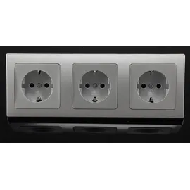 ChiliTec DELPHI Starter 3 Steckdosen + 3-fach Rahmen 250v, 16a