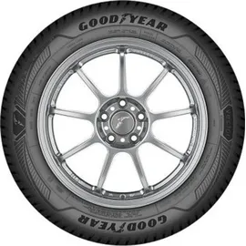 Goodyear Vector 4Seasons Gen-3 215/55 R17 98W