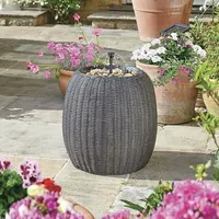 Festive Lights - 45 cm Solar-Wasserspiel mit Rattan-Effekt – kaskadierender Kieselstein-Brunnen, natürliches braunes Polyresin, IP44-bewertet, Gartendekoration für den Außenbereich – Außenpanel,