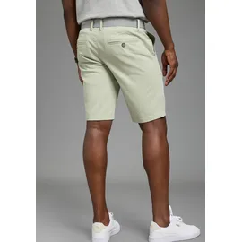 delmao Shorts Grün 31