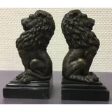 Casa Padrino Luxus Buchstützen 2er Set Bronze Löwen 9 x 9 x H. 19 cm - Deko Bronzefiguren mit Marmorsockel