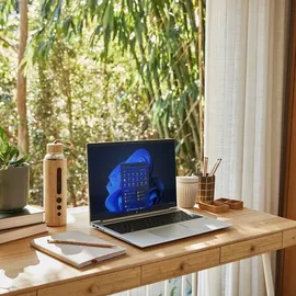 HP EliteBook 860 G9 Intel Core i5-1235U 8 GB RAM 256 GB SSD 6F6K8EA