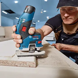 Bosch GKF 12V-8 12 V / 2x 2,0 Ah Akku + Ladegerät inkl. 2x Fräser in L-Boxx