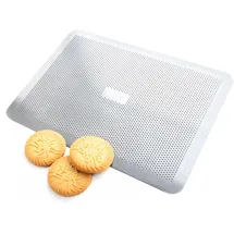 Gobel - Backblech perforiert ohne Rand - Backblech flach perforiert Aluminium - 30 x 40 cm - hergestellt in Frankreich