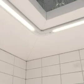 ledscom.de LED Unterbau-Leuchte SIRIS weiß matt mit Netzteil und Bewegungsmelder, flach, 90cm, 963lm, warm-weiß