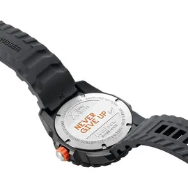 Luminox Bear Grylls Mountain Quarz Schwarz 43 mm XB.3739