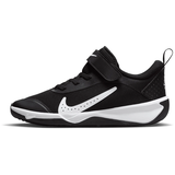 Nike Omni Multi-Court Kinder Black/White 27,5