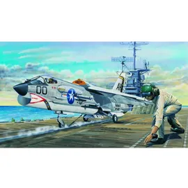 Trumpeter 02272 - F-8E Crusader mehrfarbig 1:32