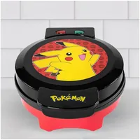Uncanny Brands Pikachu Waffeleisen